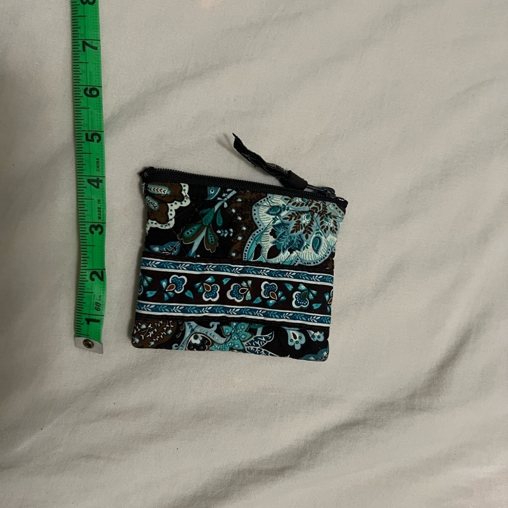 Vera Bradley Women's Floral Pouch - Java Blue change purse - Picture 4 of 5